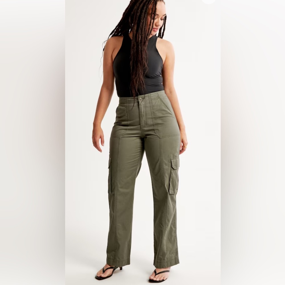 Abercrombie & Fitch Relaxed Cargo Pants